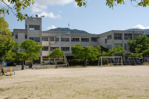 吉川小学校2