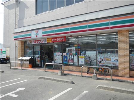 セブンイレブン福丸店